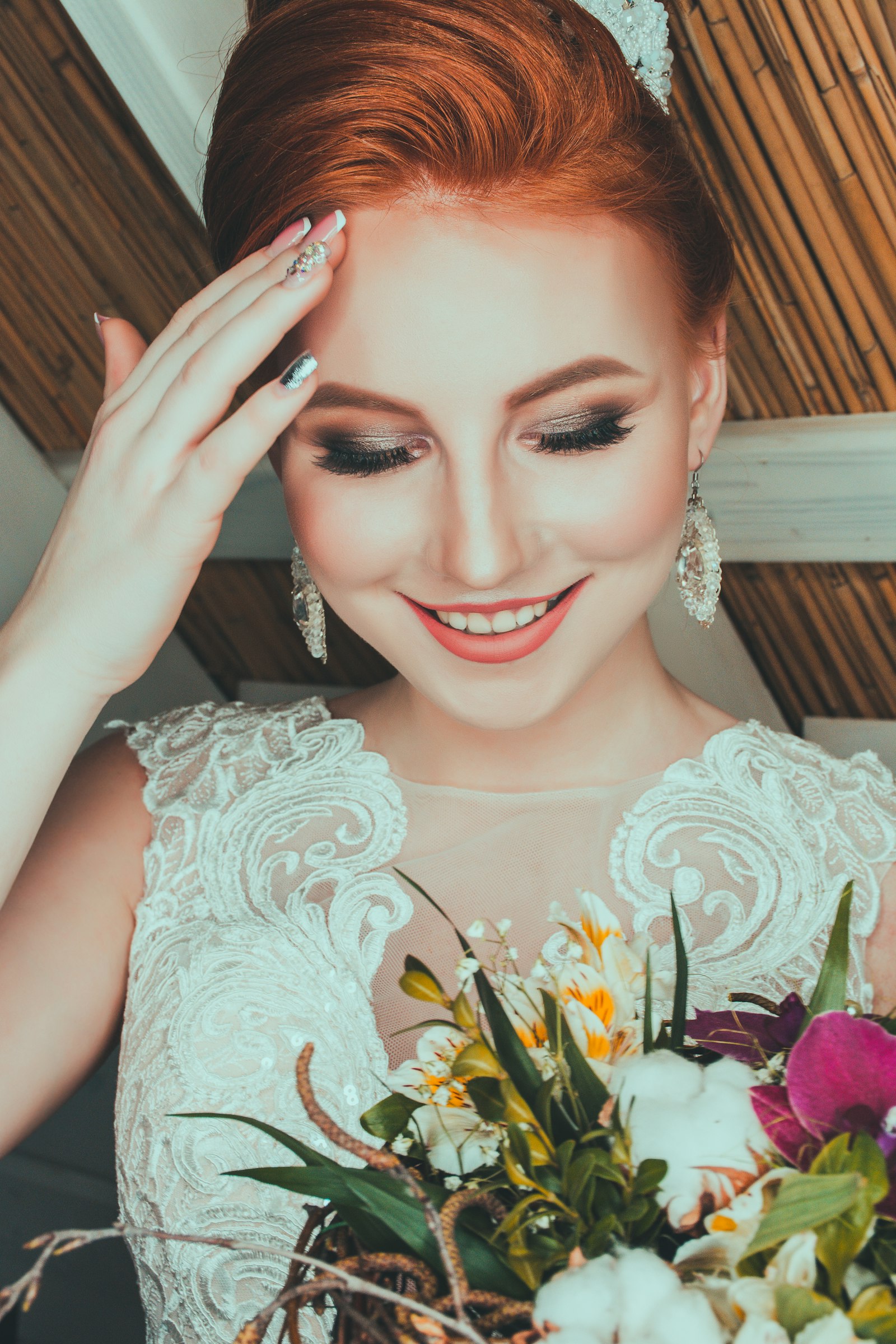 Soft glam for a garden wedding